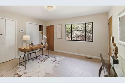 701 Christine Dr, Palo Alto, CA 94303 - Photo 31
