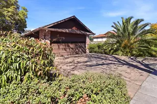 701 Christine Dr, Palo Alto, CA 94303 - Photo 43
