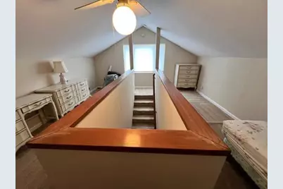 701 Christine Dr, Palo Alto, CA 94303 - Photo 37