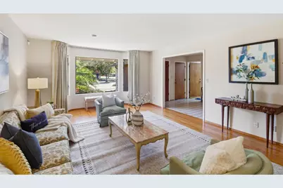 701 Christine Dr, Palo Alto, CA 94303 - Photo 3
