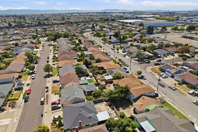 762 Portola Dr, San Leandro, CA 94578 - Photo 51