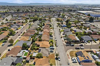 762 Portola Dr, San Leandro, CA 94578 - Photo 55