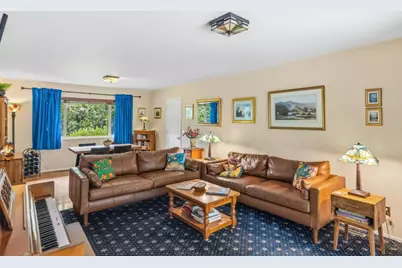 25193 Flanders Dr, Carmel, CA 93923 - Photo 11
