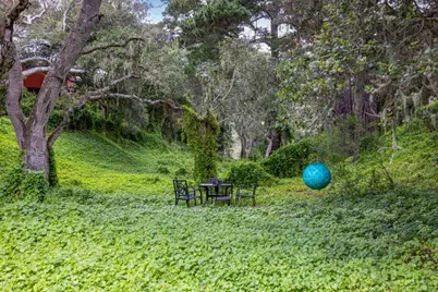 25193 Flanders Dr, Carmel, CA 93923 - Photo 9