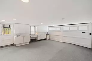 1386 Hillside Cir, Burlingame, CA 94010 - Photo 23