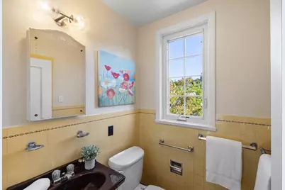 1386 Hillside Cir, Burlingame, CA 94010 - Photo 35