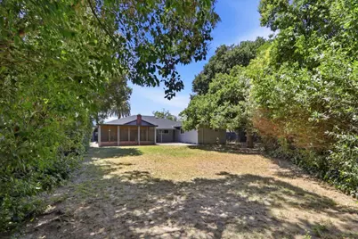 2260 Gunar Dr, San Jose, CA 95124 - Photo 39