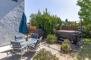 1296 Dentwood Dr, San Jose, CA 95118 - Photo 31