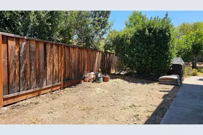 1296 Dentwood Dr, San Jose, CA 95118 - Photo 35