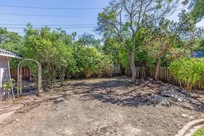 1320 Greenwood Ave, Palo Alto, CA 94301 - Photo 21