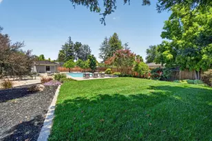 19348 Harleigh Dr, Saratoga, CA 95070 - Photo 3
