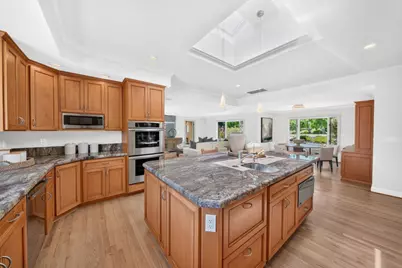19348 Harleigh Dr, Saratoga, CA 95070 - Photo 13