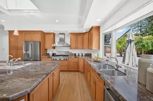 19348 Harleigh Dr, Saratoga, CA 95070 - Photo 15