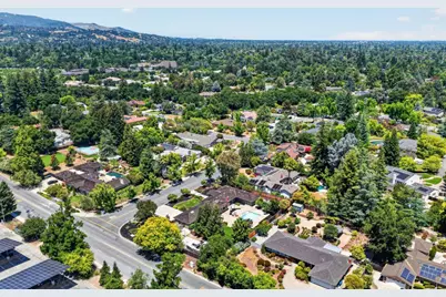 19348 Harleigh Dr, Saratoga, CA 95070 - Photo 31