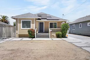 742 4th St, Hollister, CA 95023 - Photo 1