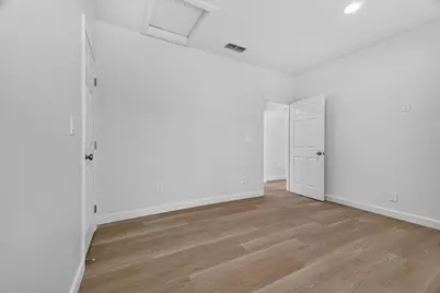742 4th St, Hollister, CA 95023 - Photo 33