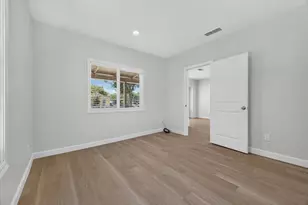 742 4th St, Hollister, CA 95023 - Photo 21