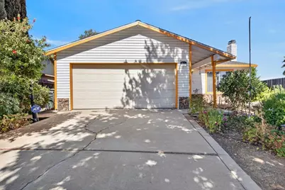 324 Barros St, Patterson, CA 95363 - Photo 1