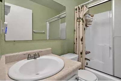 324 Barros St, Patterson, CA 95363 - Photo 13