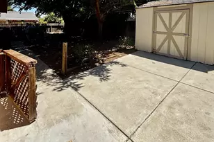 1571 Vallejo Dr, Hollister, CA 95023 - Photo 9