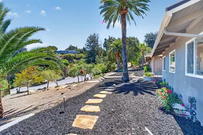 12800 Dianne Dr, Los Altos Hills, CA 94022 - Photo 3