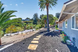 12800 Dianne Dr, Los Altos Hills, CA 94022 - Photo 3