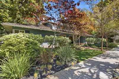 771 Center Dr, Palo Alto, CA 94301 - Photo 3