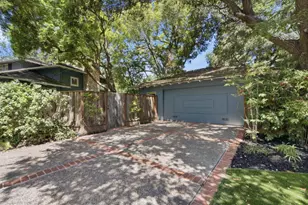 771 Center Dr, Palo Alto, CA 94301 - Photo 33