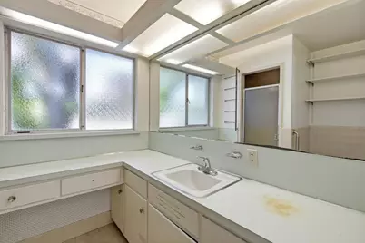 771 Center Dr, Palo Alto, CA 94301 - Photo 23