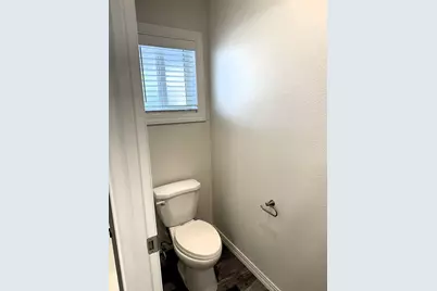 8801 Eton Ave 132, Canoga Park, CA 91304 - Photo 7