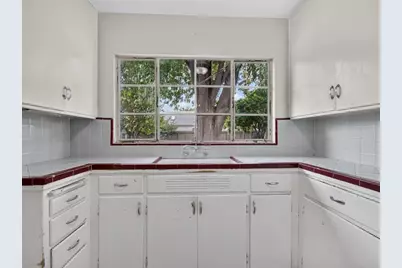1436 Saratoga Ave, San Jose, CA 95129 - Photo 27