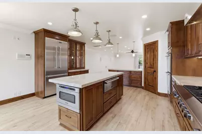 1008 El Toro Dr, Hollister, CA 95023 - Photo 17
