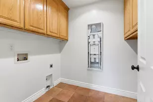 1008 El Toro Dr, Hollister, CA 95023 - Photo 37