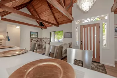 702 Beverly Ave, Capitola, CA 95010 - Photo 9