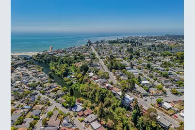 702 Beverly Ave, Capitola, CA 95010 - Photo 51