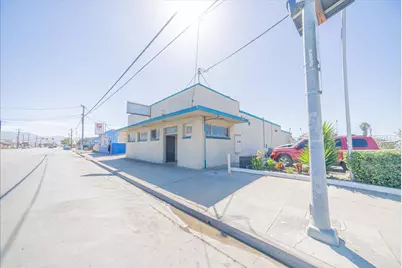 240 Williams Rd, Salinas, CA 93905 - Photo 1