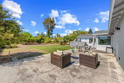 1555 Benton St, Santa Clara, CA 95050 - Photo 19