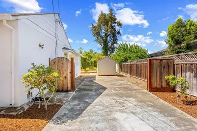 1555 Benton St, Santa Clara, CA 95050 - Photo 25