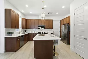571 Odyssey Ln, Milpitas, CA 95035 - Photo 7