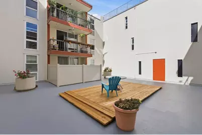 250 Whitmore St 104, Oakland, CA 94611 - Photo 25