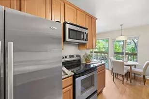 300 Glenwood Cir 186, Monterey, CA 93940 - Photo 7