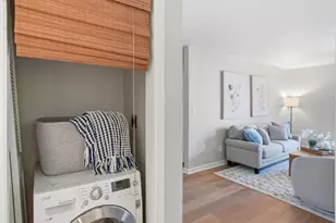 300 Glenwood Cir 186, Monterey, CA 93940 - Photo 15