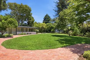 65 Kirby Pl, Palo Alto, CA 94301 - Photo 11