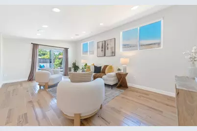 785 Lakechime Dr, Sunnyvale, CA 94089 - Photo 13