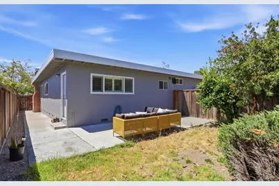 6351 Bollinger Rd, Cupertino, CA 95014 - Photo 43