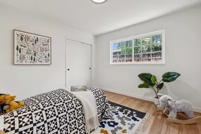 852 Ross Ct, Palo Alto, CA 94303 - Photo 23