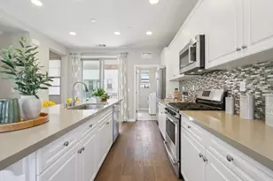 951 Arrowleaf Pl, San Jose, CA 95131 - Photo 11