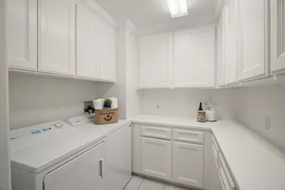 822 Elmira Dr, Sunnyvale, CA 94087 - Photo 19