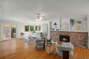822 Elmira Dr, Sunnyvale, CA 94087 - Photo 11