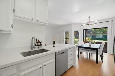 473 Costa Mesa Ter C, Sunnyvale, CA 94085 - Photo 13